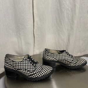Houndstooth Patterned oxford Shoes